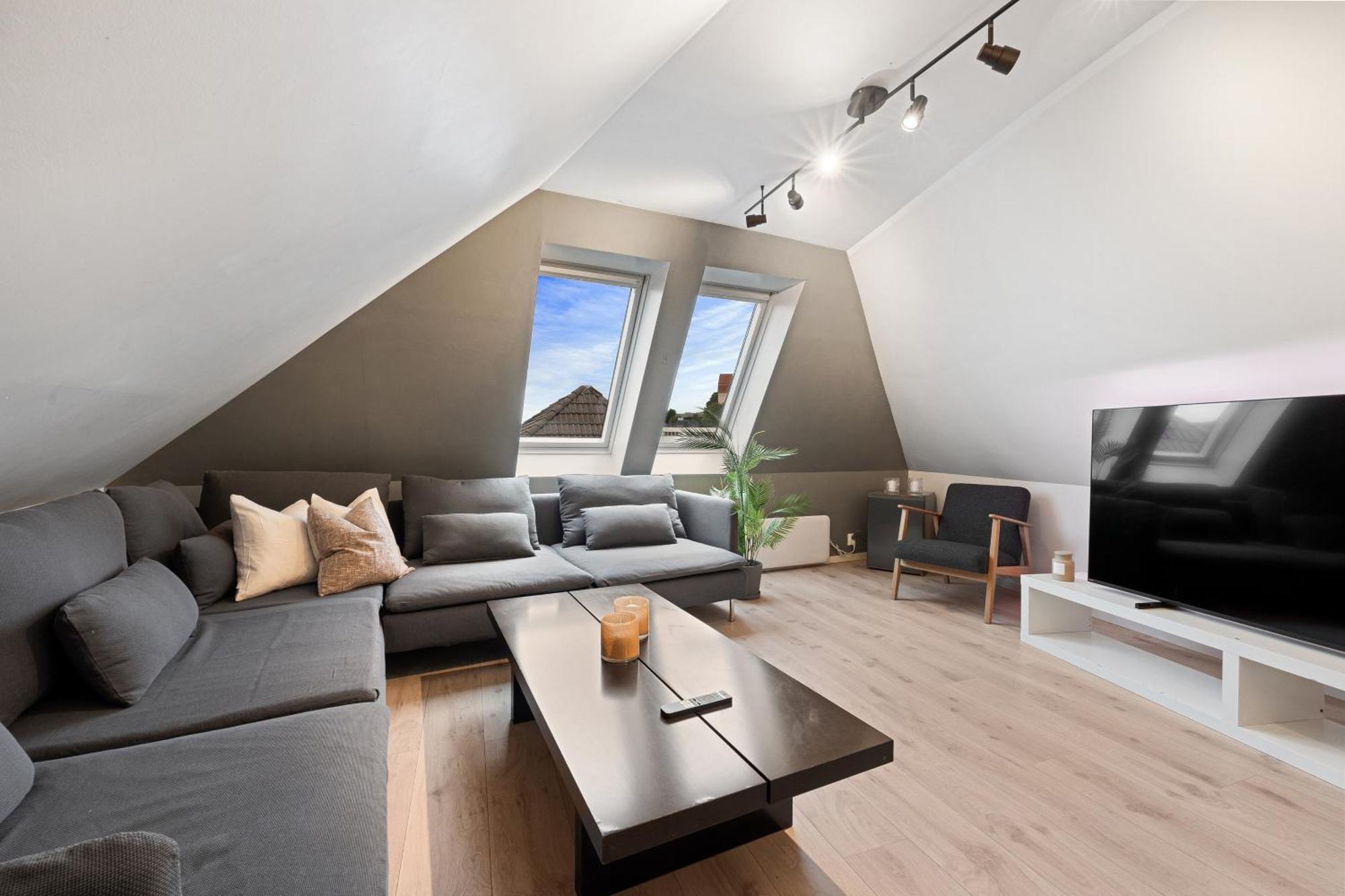 Leilighet 100sqm 5br Behind Bryggen - King Beds - Family Friendly Bergen