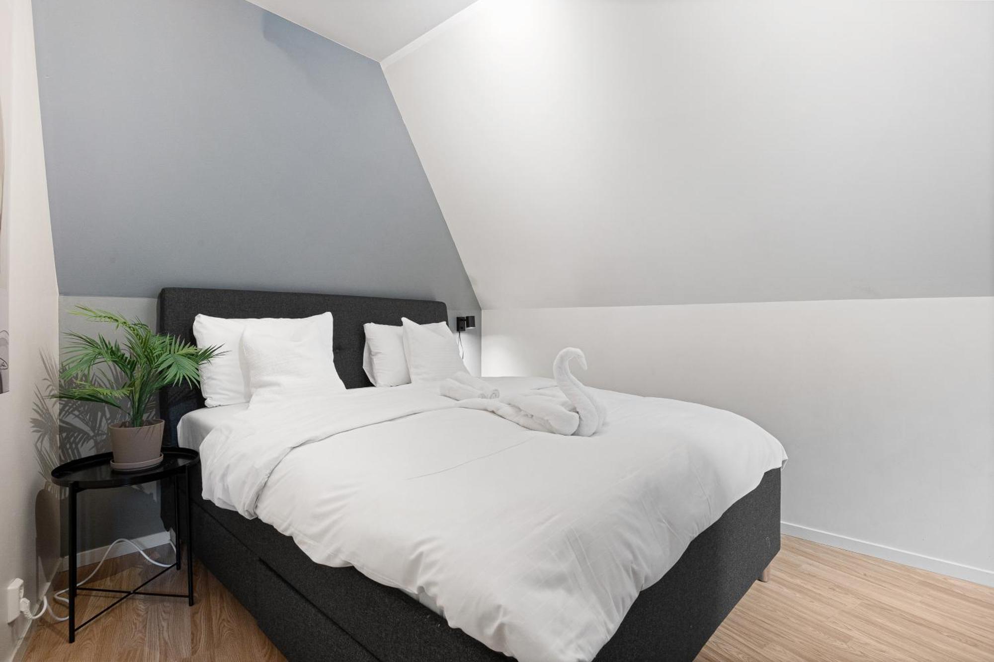 Leilighet 100sqm 5br Behind Bryggen - King Beds - Family Friendly *