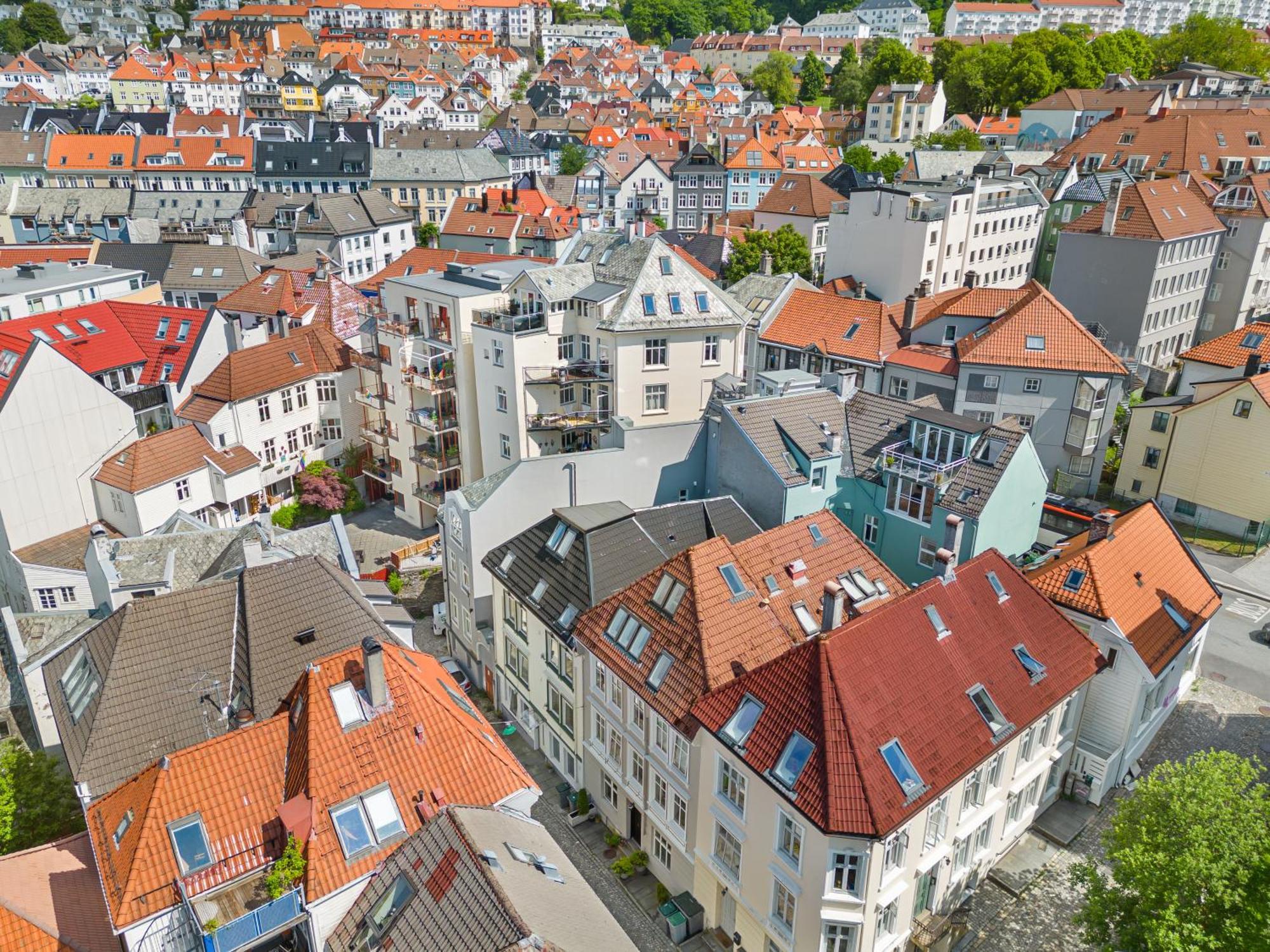 100sqm 5br Behind Bryggen - King Beds - Family Friendly * Bergen